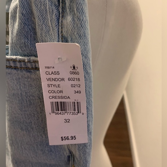 NWT PAC SUN CURVEY JEANS - Picture 6 of 6